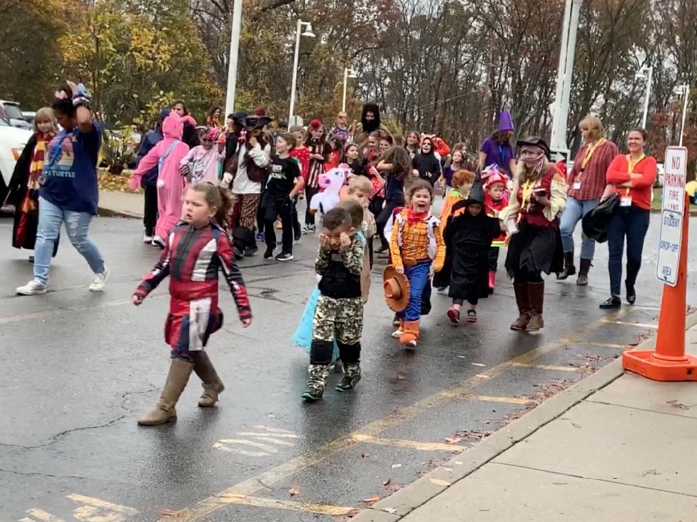 The 2019 PVES Halloween Parade