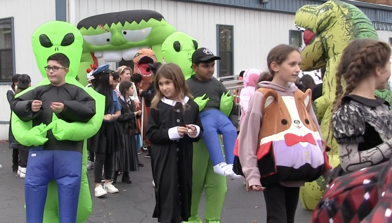 ES Halloween Parade 2023